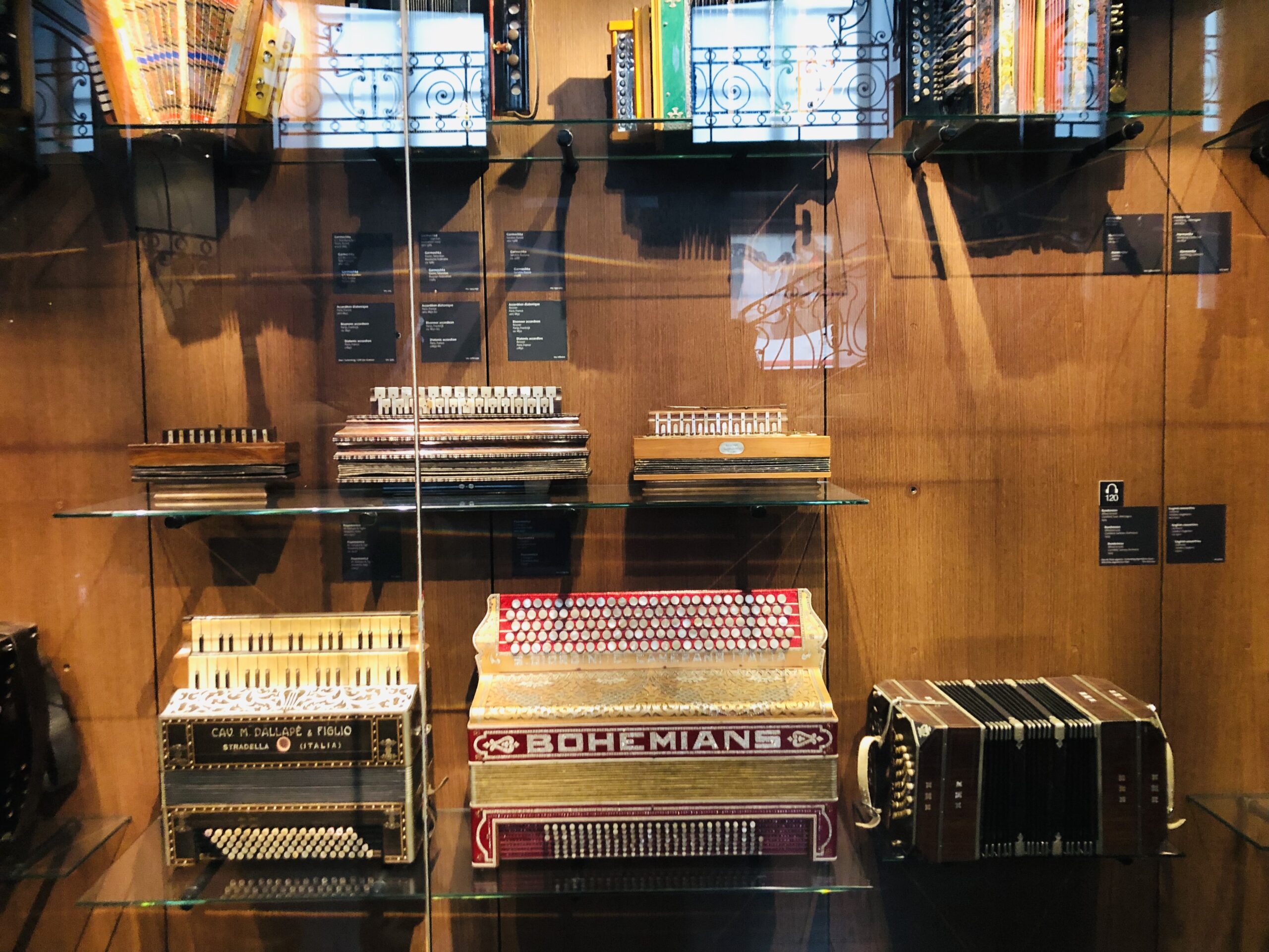 Atelier musique dans les Marolles